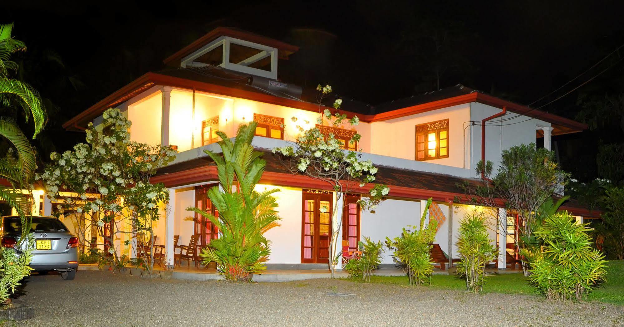 Sakura Villa Bentota Ngoại thất bức ảnh
